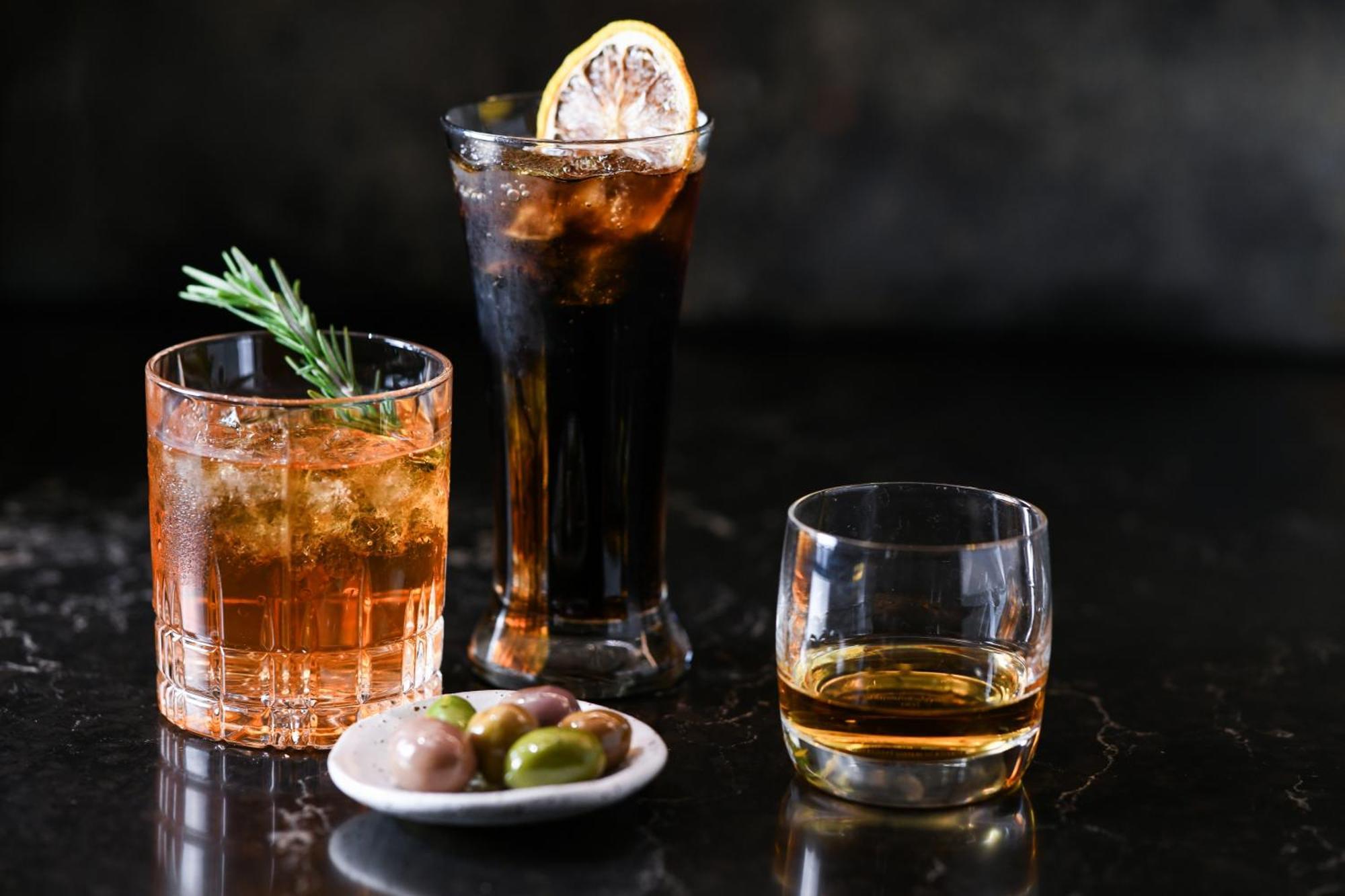 فندق باورهاوس تاموورث باي ريدجيز تامفورث المظهر الخارجي الصورة Vermouth, Old Fashioned and Negroni