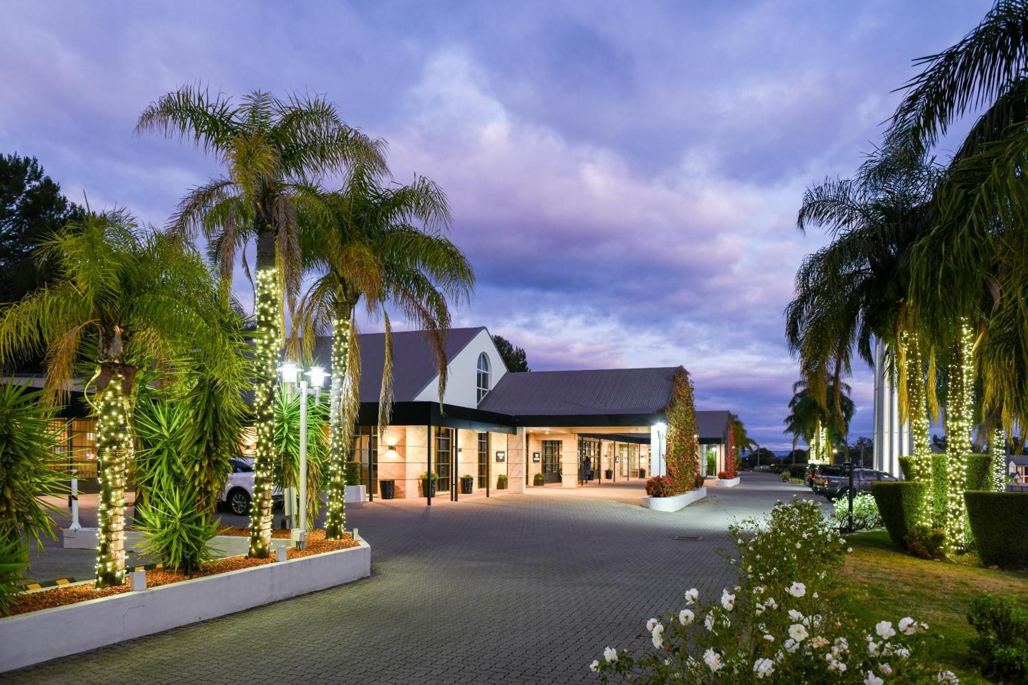 فندق باورهاوس تاموورث باي ريدجيز تامفورث المظهر الخارجي الصورة The Palms Hotel and Spa